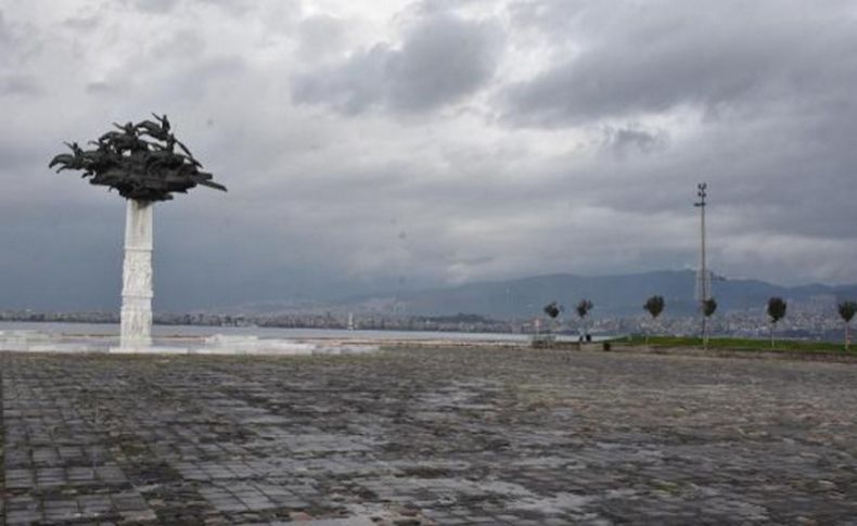 İzmir, yeni yılın ilk gününde sessiz