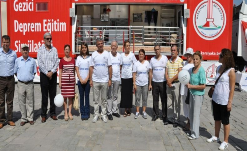 İzmir’de depreme karşı simülatörlü tatbikat