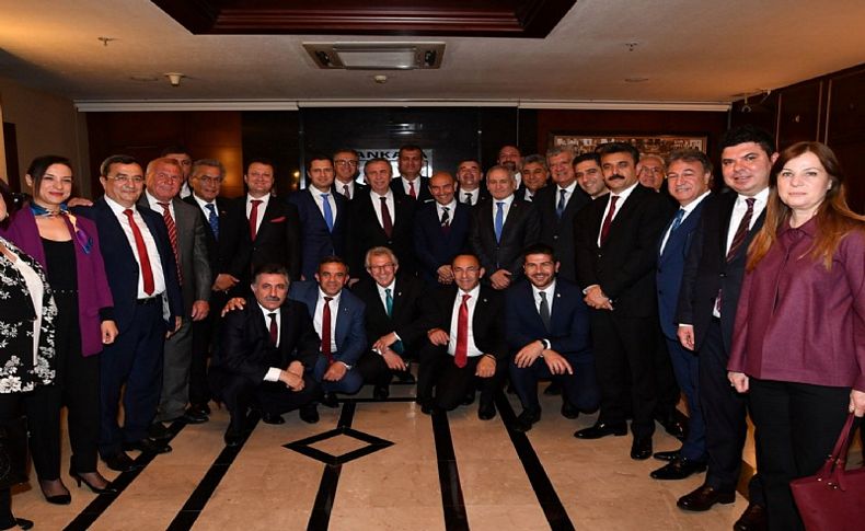 İzmirli başkanlardan Yavaş'a sürpriz ziyaret