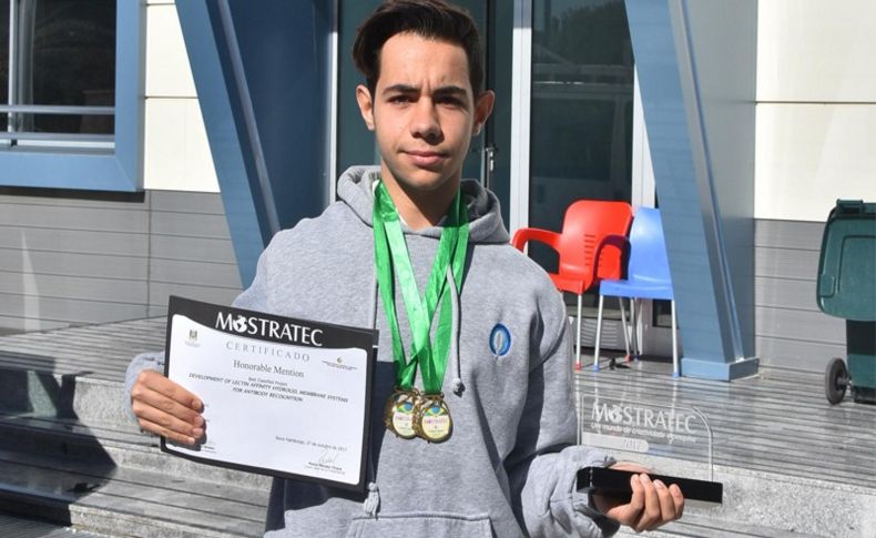 İzmirli Mert'ten uluslararası başarı