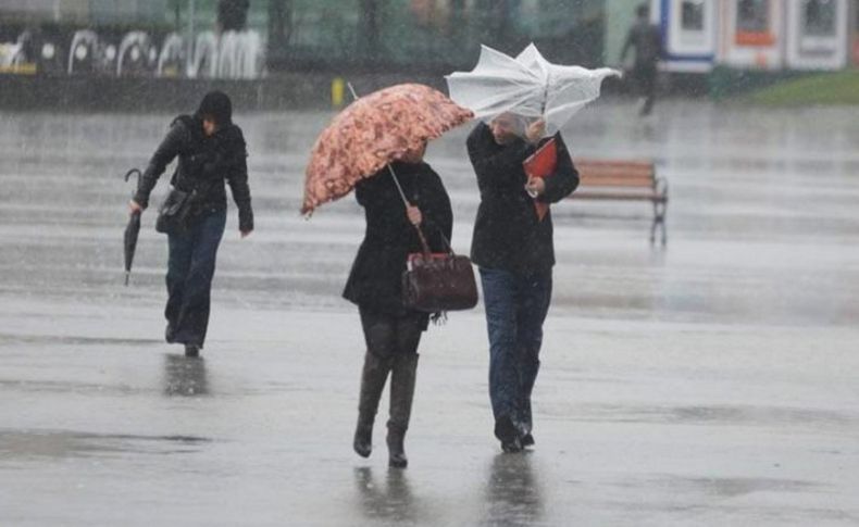 İzmirliler dikkat! Sağanak yağış ve fırtına geliyor