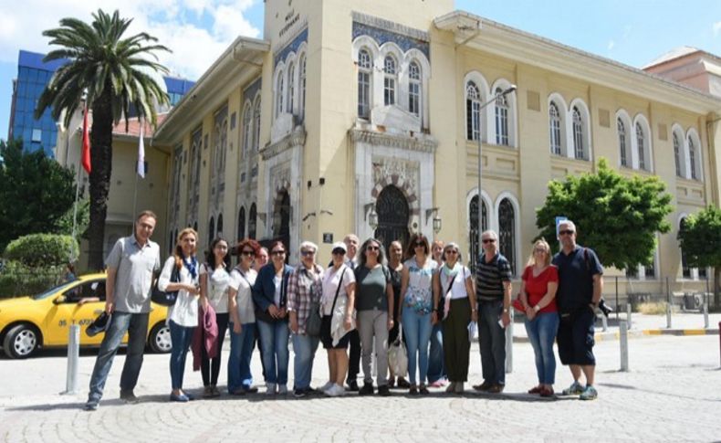 İzmirlilere erken Cumhuriyet dönemi turu