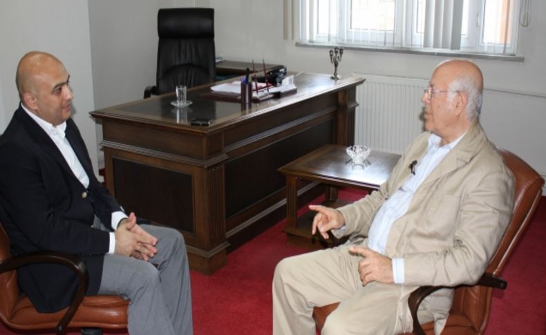 İzzettin Doğan: Demokrasiyi akamete uğratacak eylemlerden uzak durulmalı