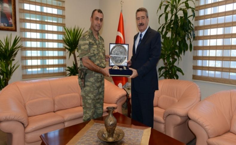 Jandarma Bölge Komutanı Tuğgeneral Saldık'tan Vali Kıraç’a veda ziyareti