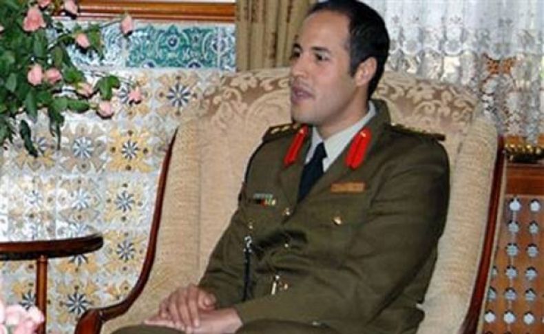 Kaddafi'nin en küçük oğlu öldürüldü