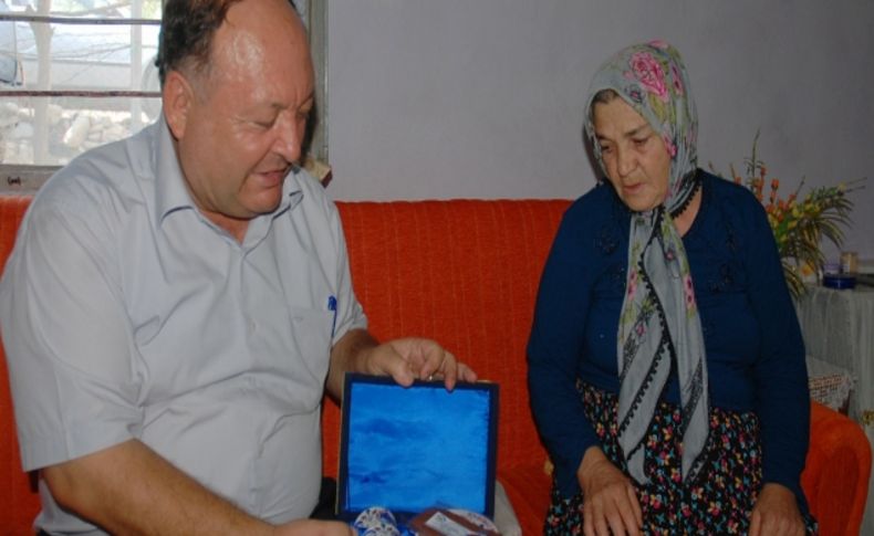 Kadirli Belediye Başkanı'ndan yaşlılara anlamlı ziyaret