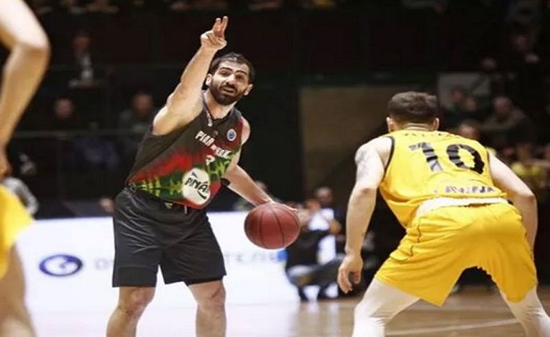 Kaf-Kaf yarı final kapısını araladı: 71-89