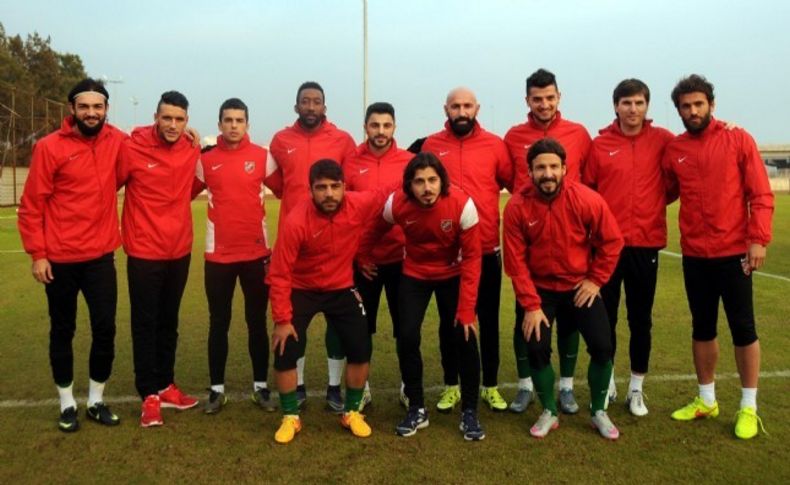 Karşıyaka'da 'yeniler' ne yaptı!