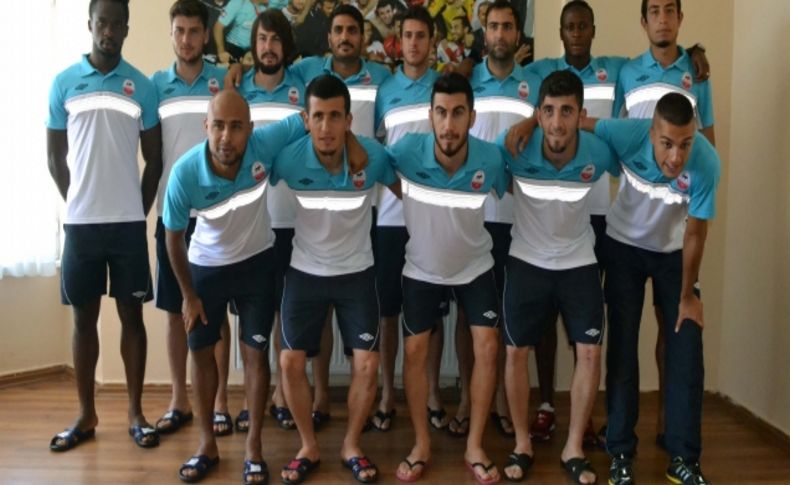 Kahramanmaraşspor yeni transferlerini tanıttı