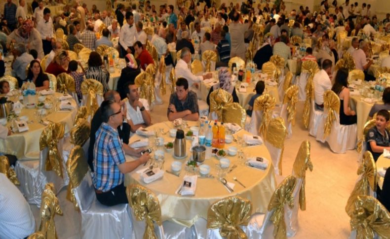 Kahramanmaraş'ta Alevi ve Sünni vatandaşlar iftarda buluştu