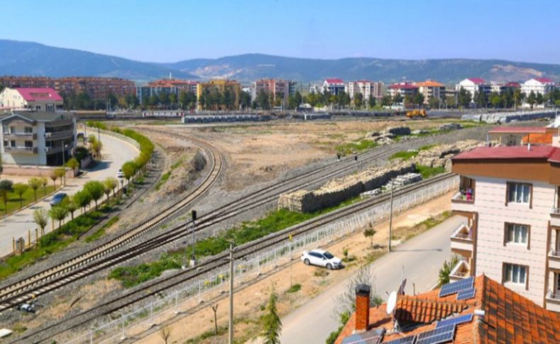 Kurumlar çalıştı, Torbalı kazandı