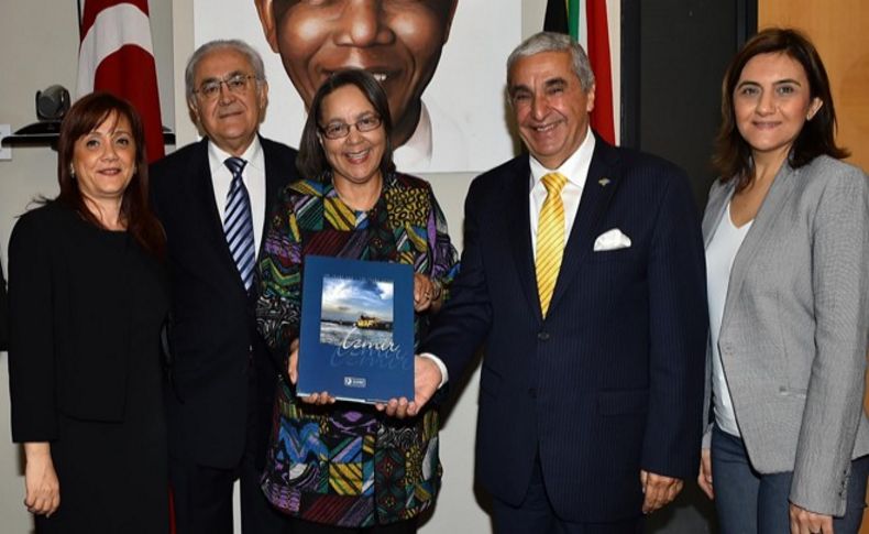 Cape Town’da İzmir zirvesi