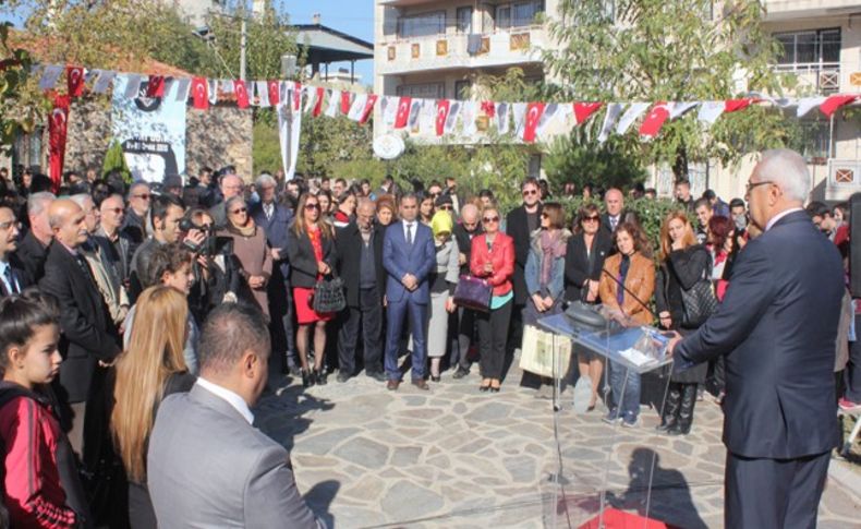 Karabaglar'da Reşat Nuri Güntekin 6.Edebiyat Günleri başladı