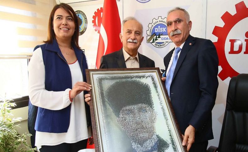 Karabağ’dan DİSK’e ziyaret