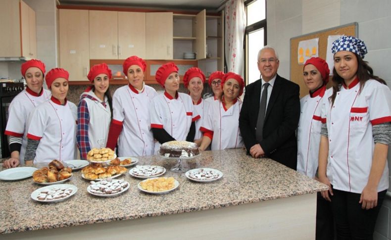 Karabağlar’da meslek ve hobi kursları başlıyor