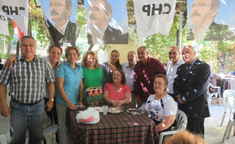 Karabağlar CHP’de mahalle toplantıları