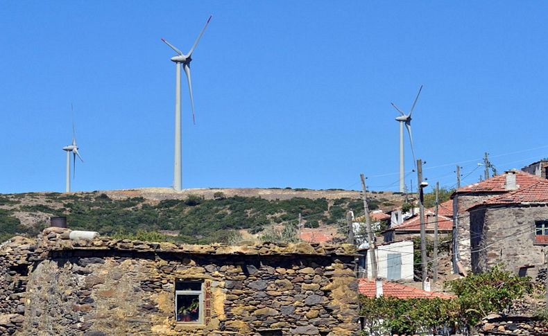 Karaburun'da RES projesi için verilen 'ÇED olumlu' kararına 4'üncü iptal