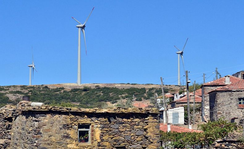 Karaburun'da RES projesi için verilen 'ÇED olumlu' kararına 4'üncü iptal