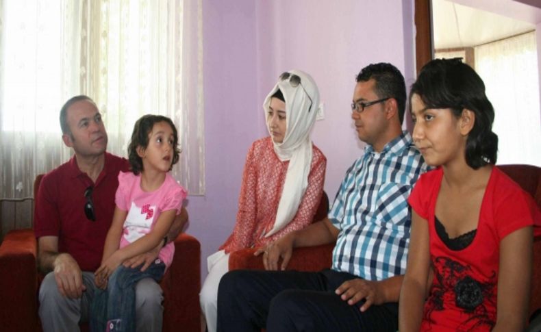 Karaman'da bin 300 çocuğa bayramlık alındı
