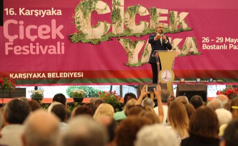 Karşıyaka Çiçek Festivali'nde anıt çıkışı