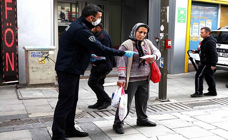 Karşıyaka’da aralıksız ‘korona’ mesaisi