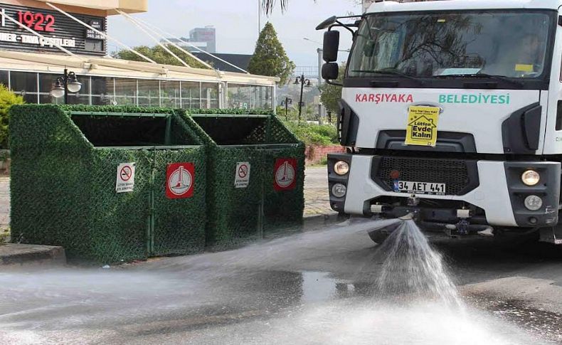 Karşıyaka’da salgınla mücadele atağı: Köşe bucak dezenfeksiyon