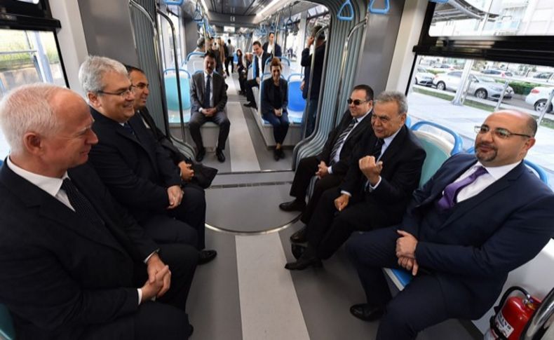 Karşıyaka'da 'Tramvaylı' günler