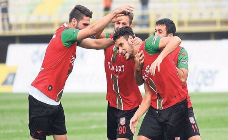 Karşıyaka hız kesmiyor
