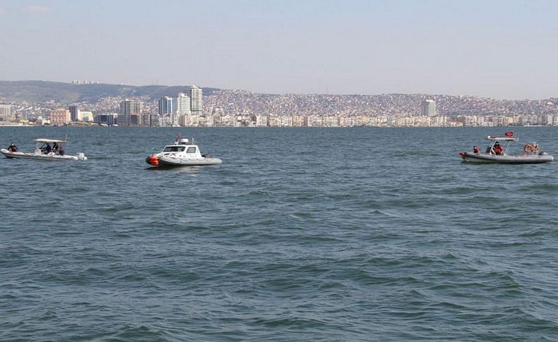 Karşıyaka İskele yakınlarında ceset bulundu