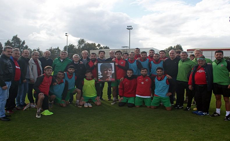 Karşıyaka Juricevic'i unutmadı