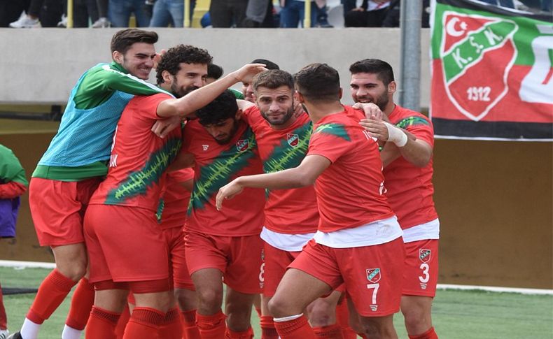 Karşıyaka'nın gözü Play-Off'ta