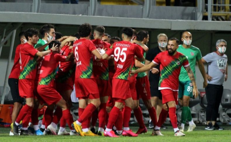 Karşıyaka play-off finalinde