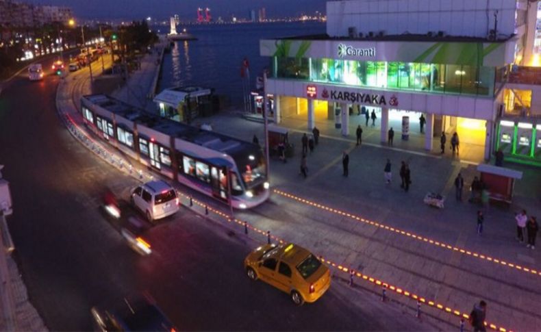 Karşıyaka tramvayında kesintisiz ilk sefer