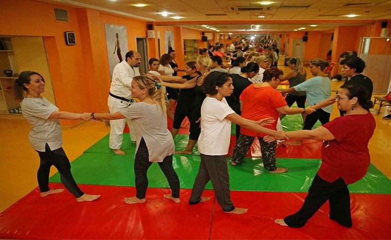 Karşıyakalı kadınlar aikido öğreniyor