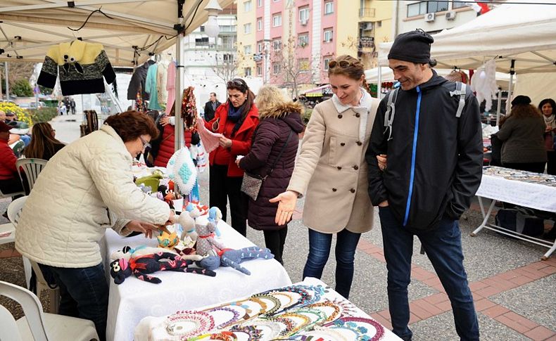 Karşıyakalı kadınlardan 8 Mart kermesi