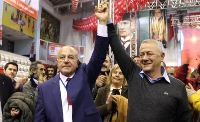 Kavalar'dan flaş istifa yorumu: Madem edecektin...