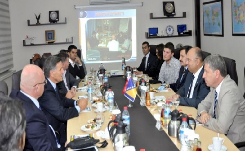 Kayseri polisi, Mostarlı meslektaşlarına uyuşturucuyla mücadelede anlatacak