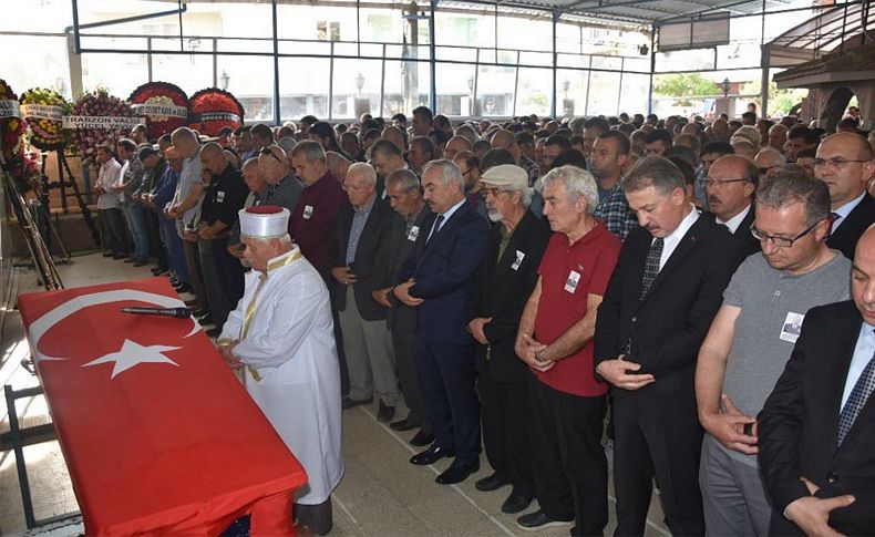 Kazada yaşamını yitiren emniyet müdürü toprağa verildi