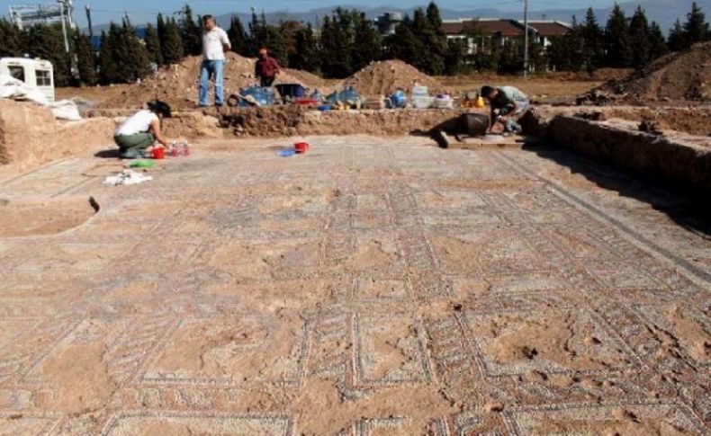 Kemalpaşa'da 'Batı’nın Zeugması' ortaya çıktı