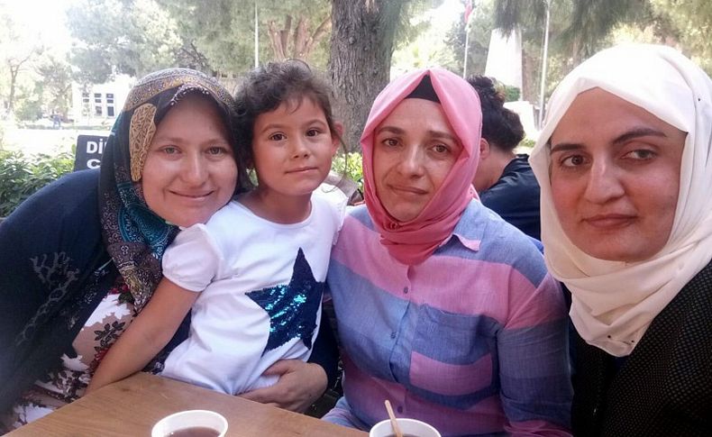 Kendi dünyası karardı, iki kişinin dünyasını aydınlattı