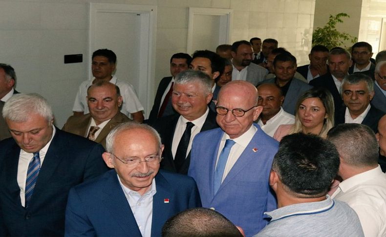 Kılıçdaroğlu İzmir'e geldi