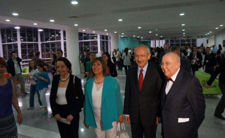 Kılıçdaroğlu, Sevda Cenap And Vakfı Senfoni Orkestrası konserini izledi