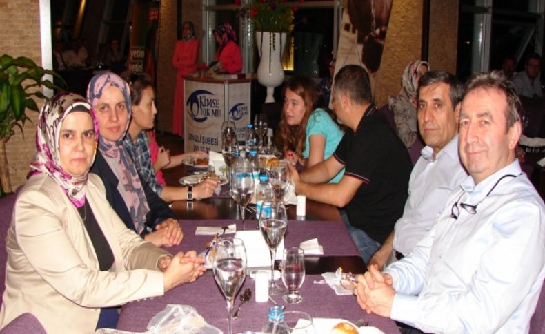Kimse Yok Mu Derneği ramazanda 103 ülkede iftar verecek