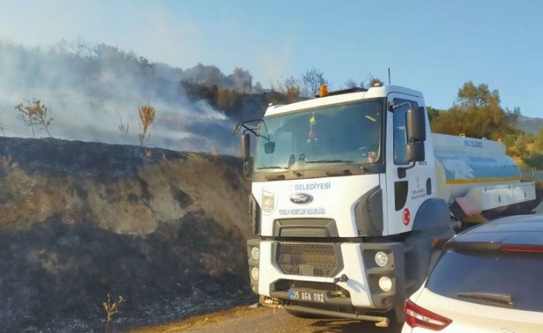 Kiraz'da tarım arazisinde korkutan yangın!