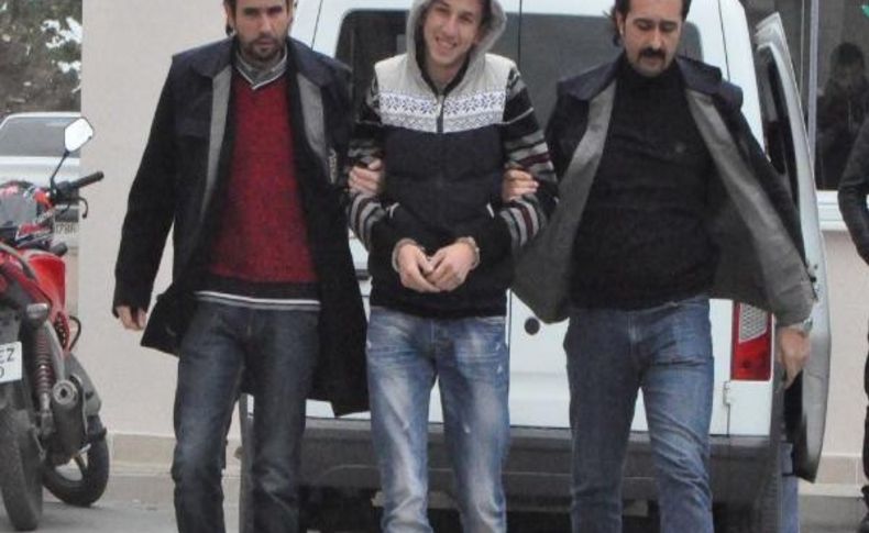 Kiz Kardeşini Kaçirarak Evlenen Kişiyi Biçakladi