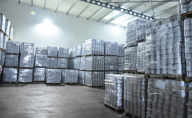 Kızılay, 1 milyon 100 bin et ve kıyma konservesini dağıtıyor