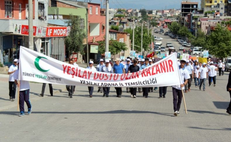 Kızılay kulüplerinden bahar yürüyüşü