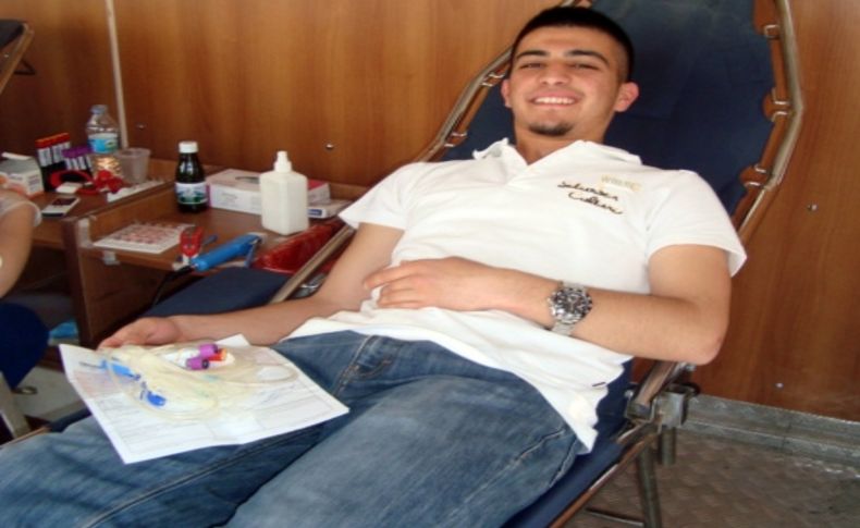 Kızılay'ın Simav'daki kan bağışı kampanyası devam ediyor