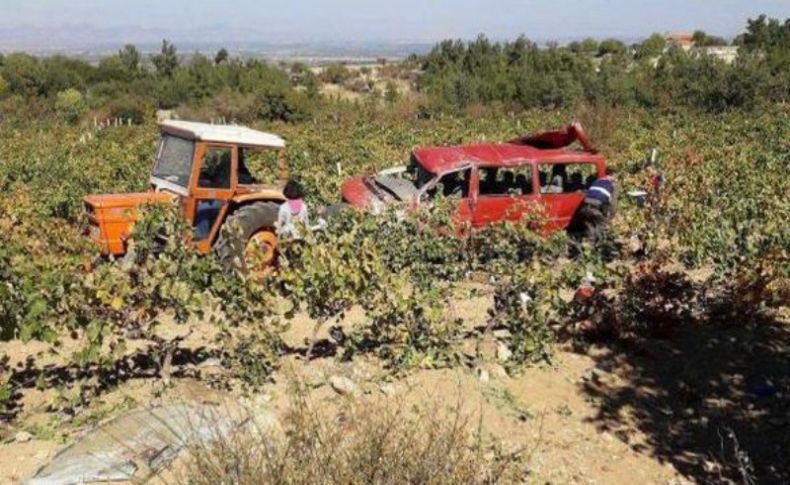 Kızının düğününe giderken kazada öldü, 5 yaralı