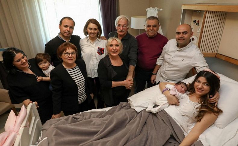 Kocaoğlu ailesinin mutlu günü: Başkan ikinci kez dede oldu